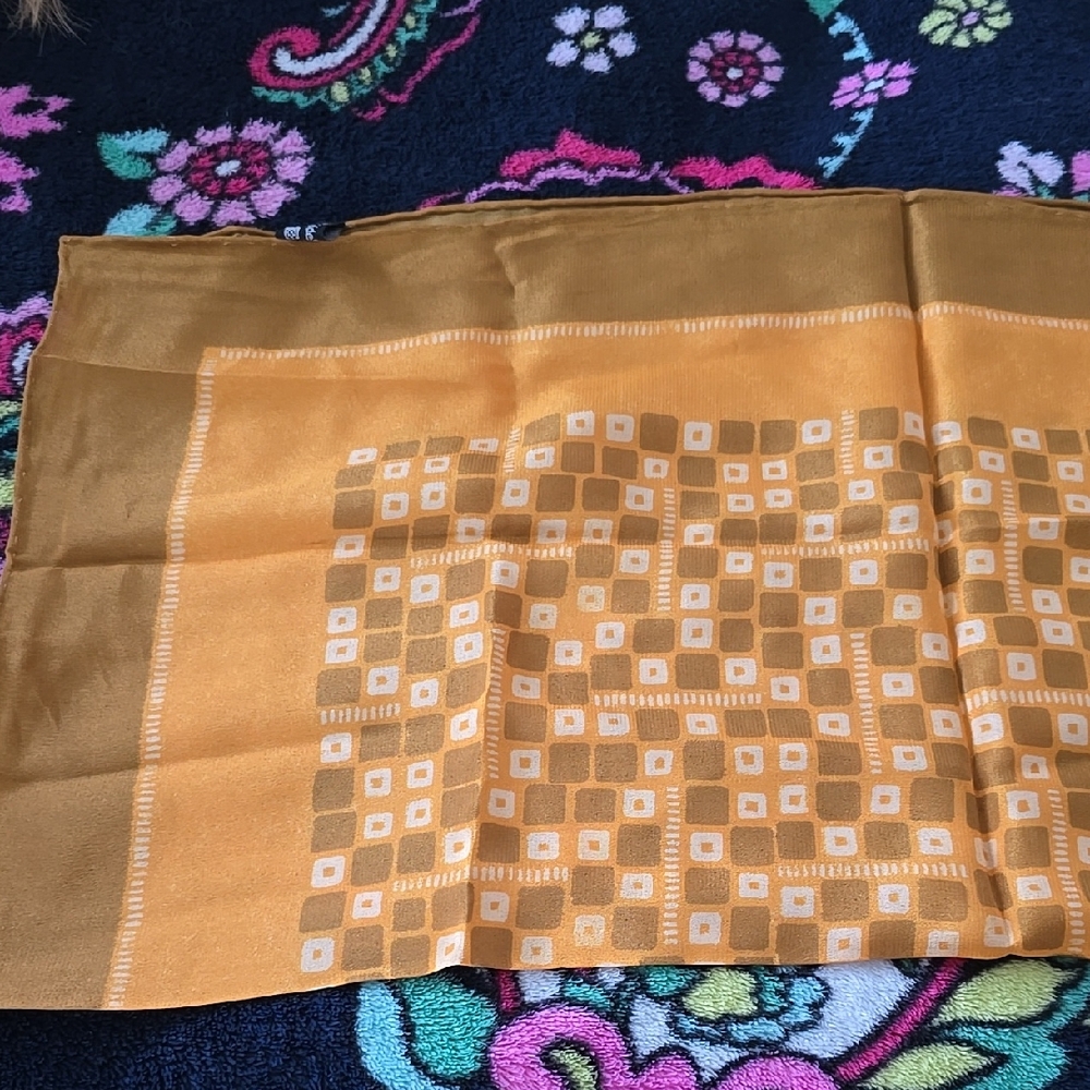 Sabah Geometric Pattern Scarf